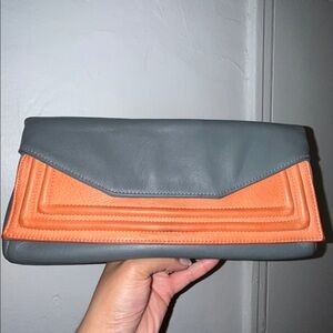 Posse color-block clutch
